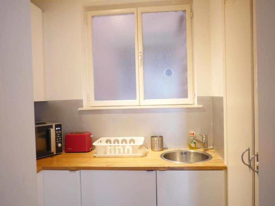 Ixelles: Superbe Appartement, Idealement Situe Брюксел Екстериор снимка